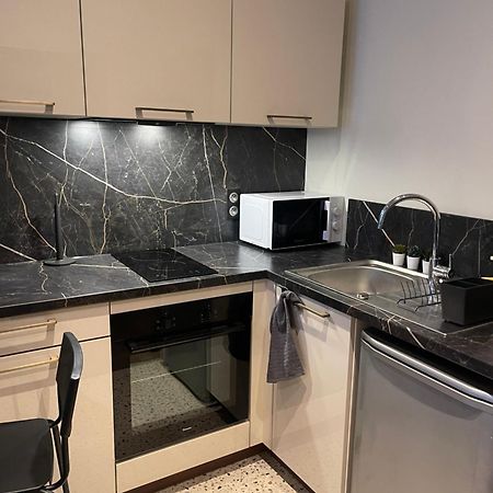 Appartement Au Coeur Du Centre Ville De Carcassone Kültér fotó